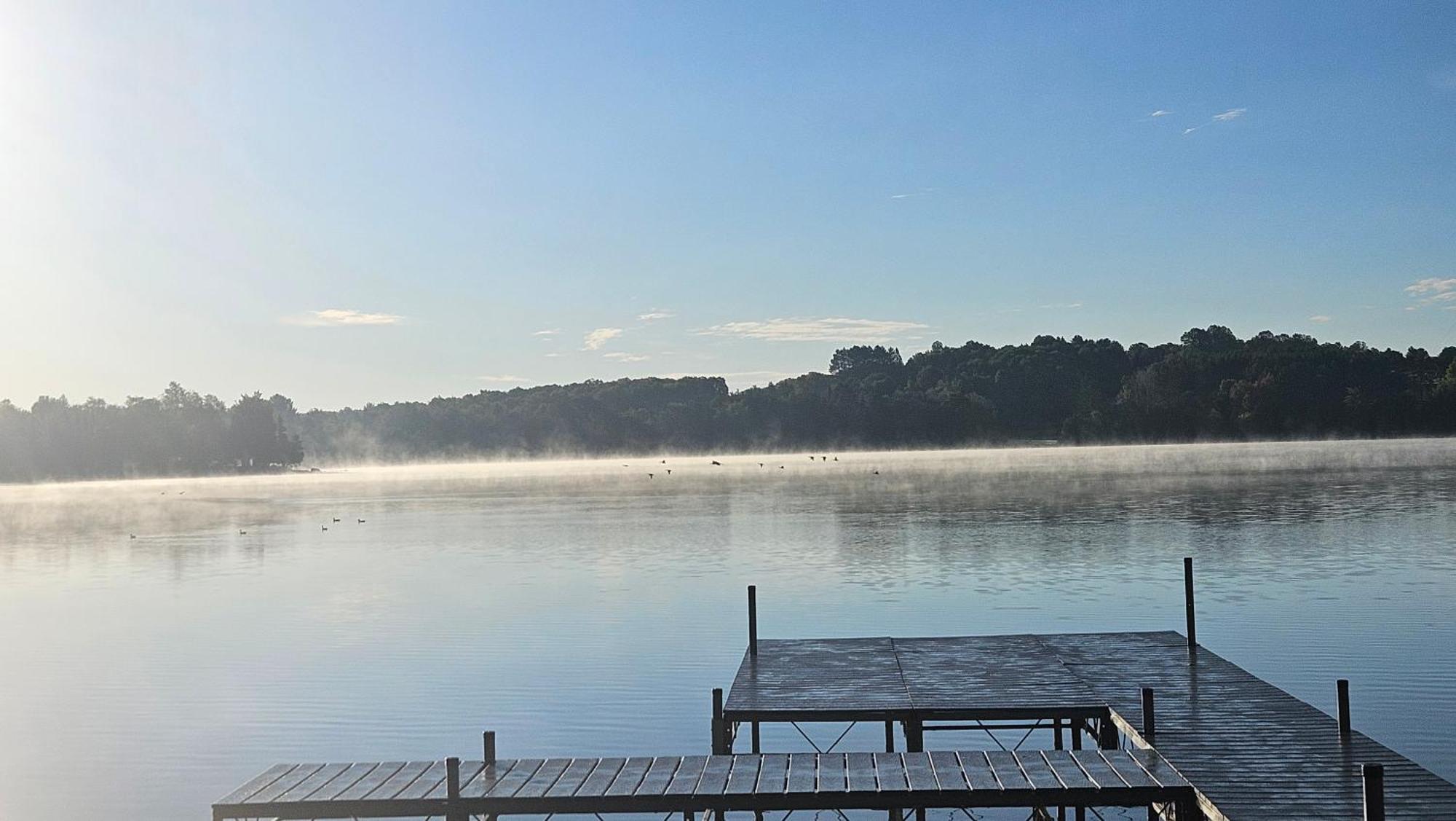 Lakeshore Motel Ice Lake Iron River Екстер'єр фото